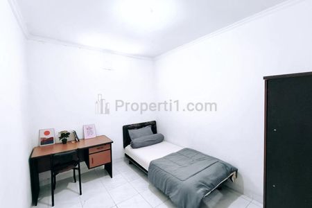 Jual Kost Fasilitas Lengkap 3 1/2 Lantai Lokasi Strategis di Grogol, Jakarta Barat