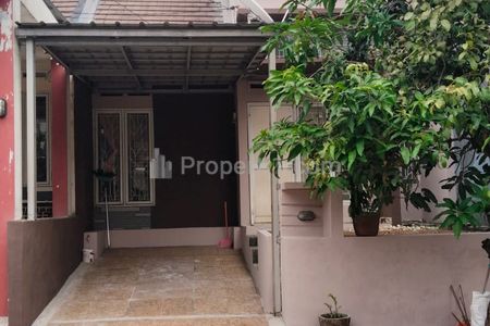 Disewakan Rumah Asri Dalam Komplek Dekat Toll Limo Depok
