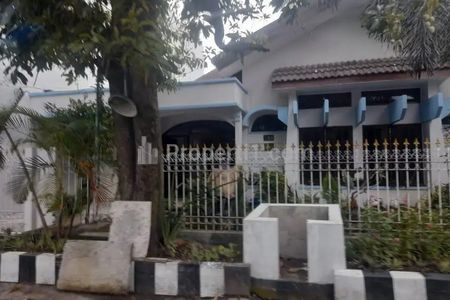 Dijual Rumah SHM di Jalan Kutisari, Surabaya
