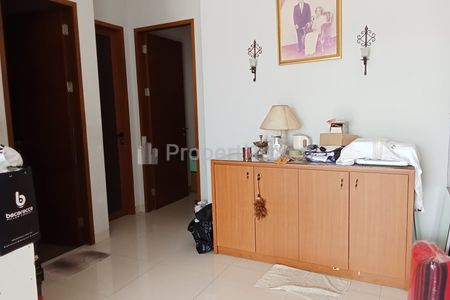 Dijual Rumah 2 Lantai SHM di Sunrise Garden Jakarta Barat
