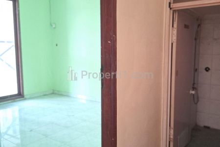 Dijual Rumah di Perumahan Taman Pulo Gebang, Jakarta Timur