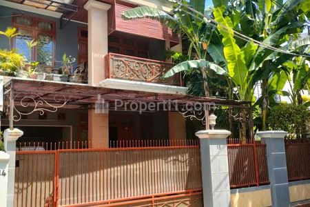 Sewa Rumah Bisa untuk Tinggal / Kantor di Area Tulodong, 700 Meter ke Jalan Raya Senopati, Jakarta Selatan