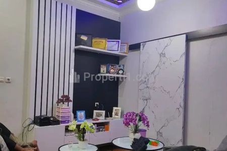 Dijual Rumah Strategis di Sarijadi Bandung