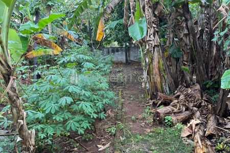 Dijual Rumah Lama Hitung Tanah Luas 965 m2 di Jatimelati, Bekasi