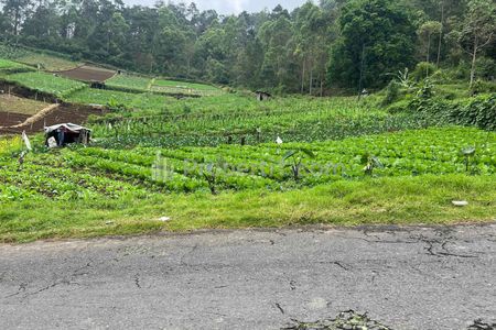 Dijual Tanah Datar 825m2 di Tawangmangu Karanganyar