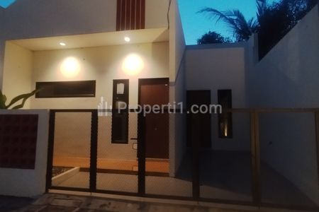 Sale Rumah Siap Huni Bebas Banjir di Mustika Jaya Kota Bekasi