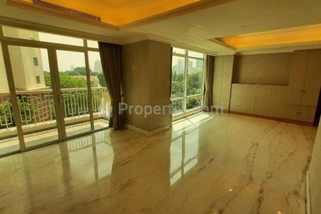Jual Apartment Botanica Tipe 3+1BR 2+1BT Unfurnished, Strategic Location in South Jakarta