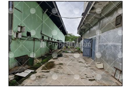 Dijual Gudang Kondisi Siap Pakai di Jalan Kayu Besar/Jalan Batang Kuis Deli Serdang, Dekat KNO