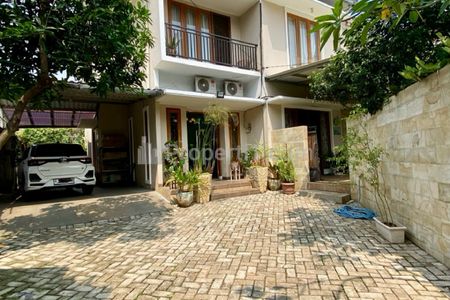 Dijual Cepat Rumah Cantik Lokasi Strategis di Lebak Bulus, Jaksel