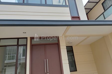 Sewa Rumah Rapi Ada AC di Lavon Swan City Cluster Grandura Tangerang