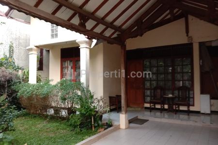 Dijual Rumah Dekat Pamulang Square, Tangsel