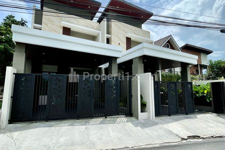 Dijual Rumah Mewah Cantik di Sleman, Dekat Kampus UII Jogja