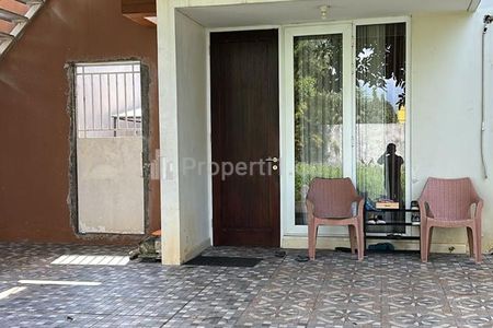 Dijual Rumah Mewah Luas Cluster Elit Graha Estetika Dekat kampus Undip Polines Exit Tol Tembalang Banyumanik Semarang
