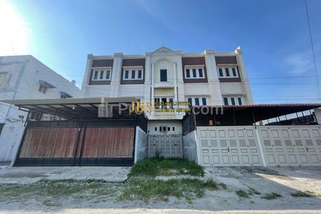 Dijual Ruko Kondisi Kosong di Jalan Setia Jadi (Daerah Krakatau) - Medan