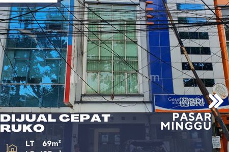 Dijual Ruko 3 Lantai Lokasi Komersil Strategis di Pasar Minggu Jakarta Selatan