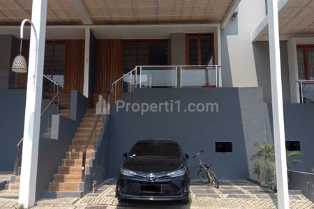 Dijual Rumah Bernuansa Villa Terawat di Bali Garden City View Bandung