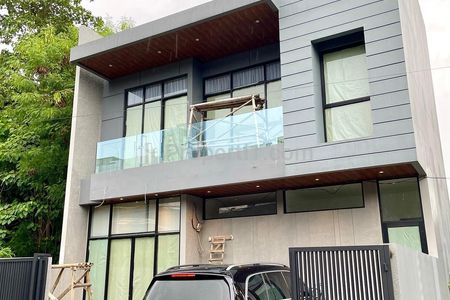 Disewakan Rumah Cilandak - 3 Kamar Tidur Modern Furnished