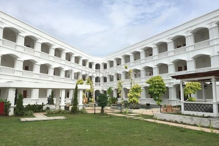 Jual Hotel Aktif Bagus Kawasan Karangboyo Blora