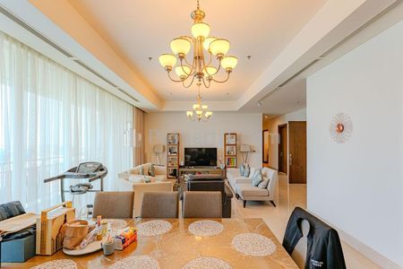 Good Unit for Rent at The Pakubuwono Signature Apartment