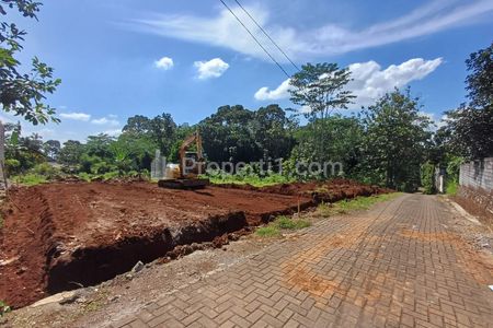 Dijual Tanah Kavling Murah Dekat Jalan Raya di Gunungpati Semarang
