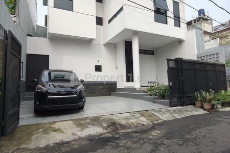 Dijual Rumah Baru Dalam Komplek di Kayu Mas Rawamangun Jakarta Timur