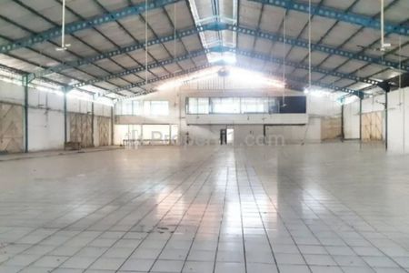 Jual Gudang di Raya Boboh Menganti Gresik, Akses Kontainer, Dekat Pintu Tol