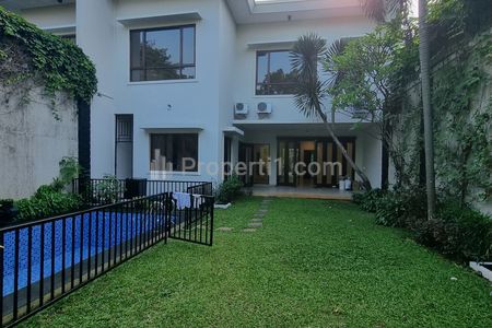 House for Rent (Inside Compound) Big Garden & Private Pool - Kemang, South Jakarta