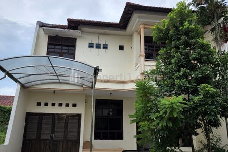 Murah Luas Dijual Rumah Pinus Asri Surabaya Dekat Wisata Bukit Mas, Prambanan Residence , Royal Residence Dekat Pakuwon Mall, PTC, Supermall