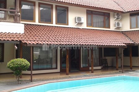 Disewakan Rumah Pondok Indah 2 Lantai 3BR Fully Furnished - Jakarta Selatan