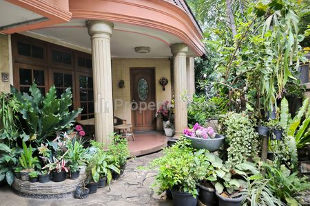 Dijual Rumah Strategis di Cempaka Putih Barat, Jakarta Pusat
