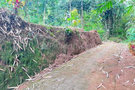 Dijual Tanah 193m2 Datar di Kawasan Wisata Kemuning Karanganyar