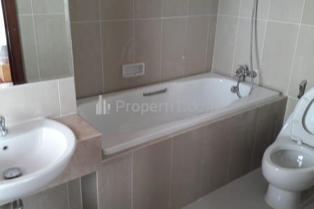Sewa Apartemen Denpasar Residence Jakarta Selatan - 3BR Furnished