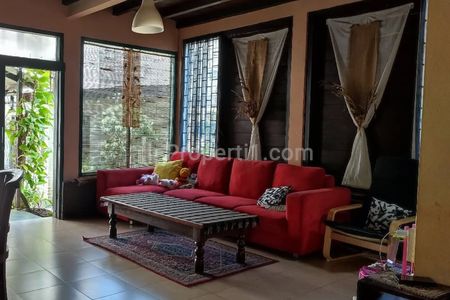 Dijual Rumah Tinggal Sarijadi Baru Kota Bandung