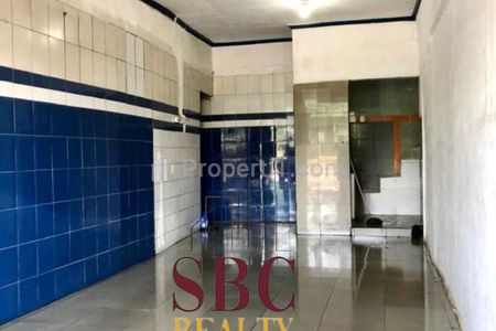 Dijual Ruko Cempaka Putih Unfurnished Lokasi Dekat Jalan di Jakarta Pusat