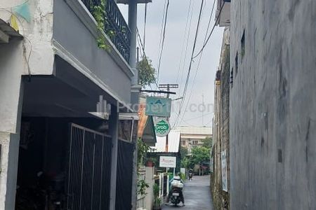Dijual Rumah 2 Lantai Strategis Dekat Halte Busway Ragunan, Jakarta Selatan