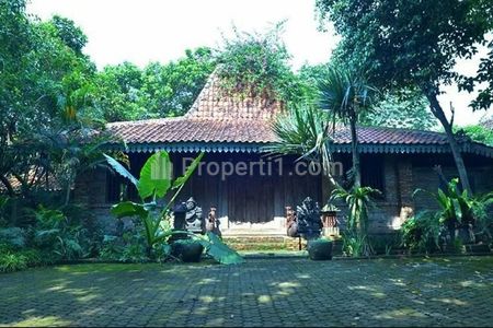 Jual Rumah Tradisional Jawa Mewah Raya Pekapuran Kota Depok