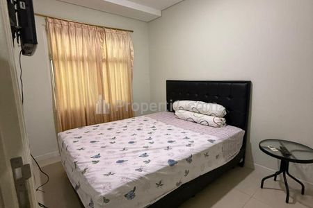 Disewakan Apartemen Madison Park Dekat Mall Central Park - 1 BR Furnished