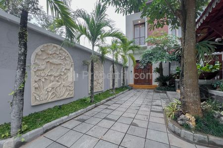 Jual Villa Mewah Full Furnished di Gamping Sleman Yogyakarta