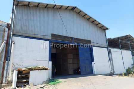 Jual Gudang dekat Gerbang Tol Tandes di Margomulyo Permai Surabaya