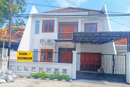 Sewa Rumah 2 Lantai Jl. DUKUH KUPANG TIMUR Surabaya Barat