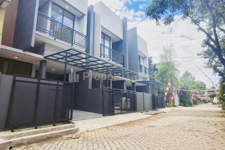 Dijual Rumah Bangunan Baru di Medang Lestari Gading Serpong Tangerang