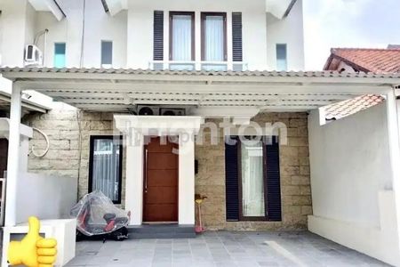 Dijual Rumah 2 Lantai di Citraland Taman Puspa Raya, Surabaya