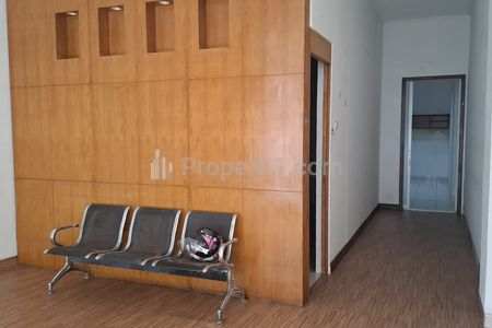 Disewakan Ruko City Garden 2 Lantai Rapi Cengkareng Jakarta Barat