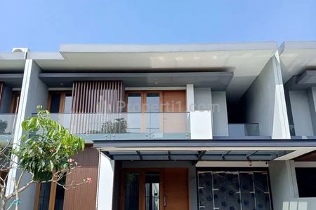 Dijual Rumah Mewah Eksklusif di Cherryfield Ciganitri Bandung