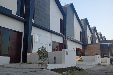 Dijual Rumah Siap Huni dekat Stadion Maguwoharjo Sleman