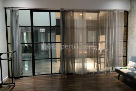 Sewa Cilandak Lebak Bulus: Rumah Futuristic Asri Sejuk