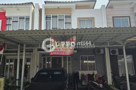Jual Rumah Green Lake City Cluster Amerika Latin 6x18 Semi Furnished di Cipondoh Tangerang