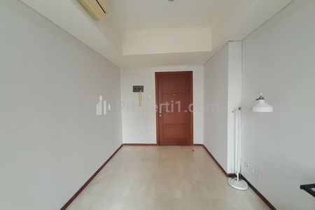 Sewa Apartemen Royal Mediterania Garden Residences 2BR Unfurnished Luas 42m2