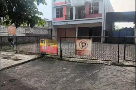 Dijual Ruko Kosong Siap Dipakai di Raya Abdullah Bin Nuh Bogor