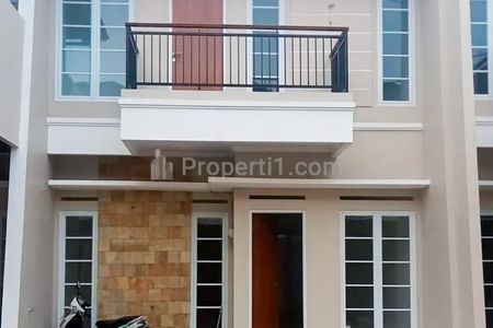 Dijual Rumah Mewah 2 Lantai di Deplu Cipadu, Tangerang Selatan, Dekat Tol & Bintaro – Hanya 1 M